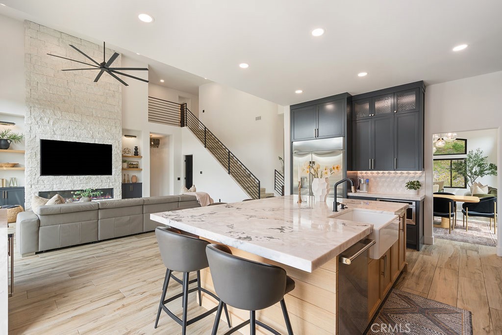 837 S Canyon Mist Lane