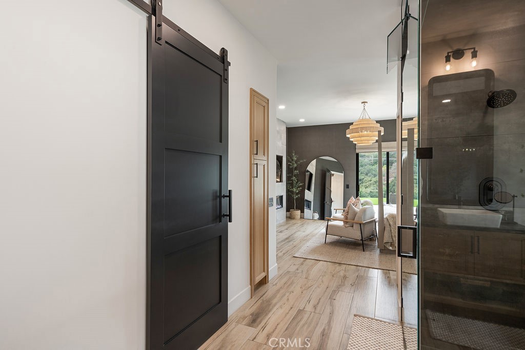 837 S Canyon Mist Lane