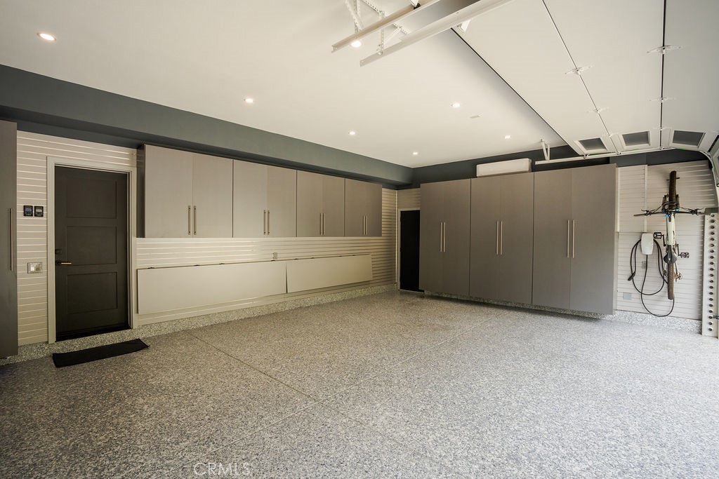 837 S Canyon Mist Lane