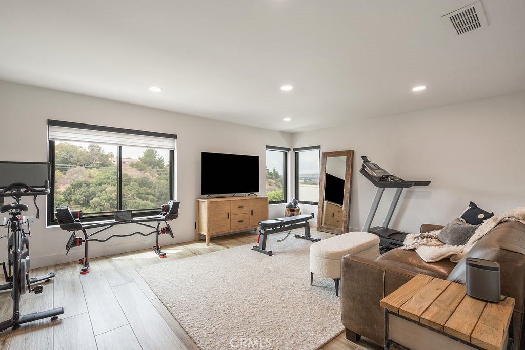 837 S Canyon Mist Lane