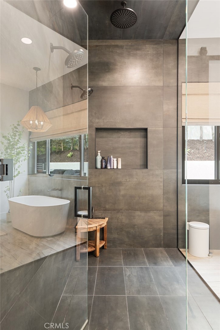 837 S Canyon Mist Lane