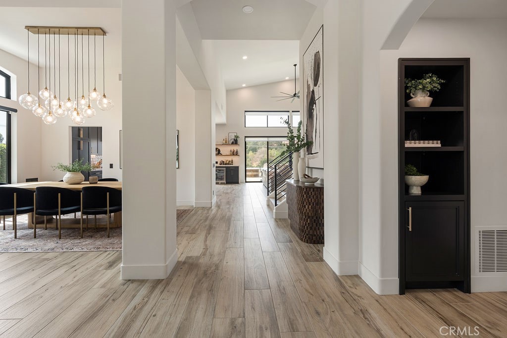 837 S Canyon Mist Lane