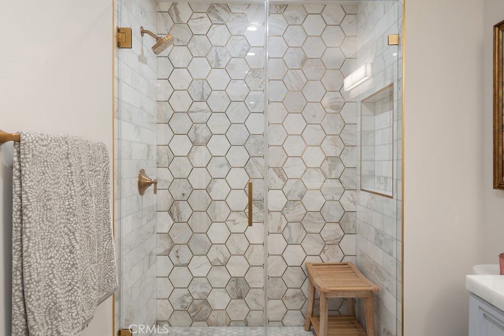 837 S Canyon Mist Lane