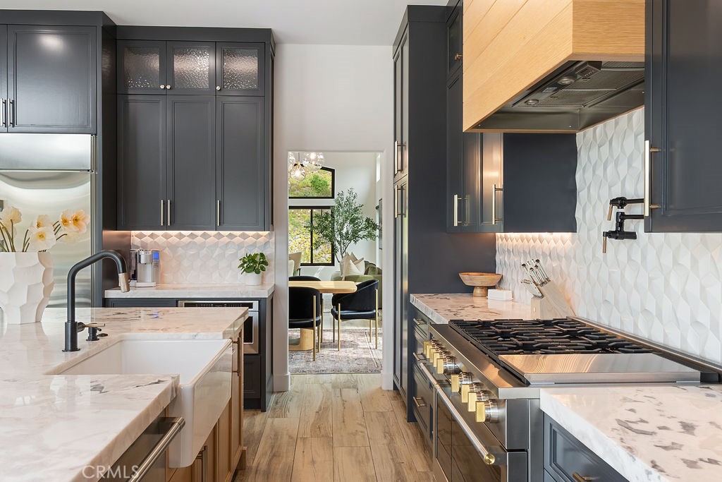 837 S Canyon Mist Lane