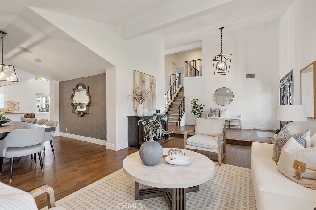 10262 Old Lamplighter Lane