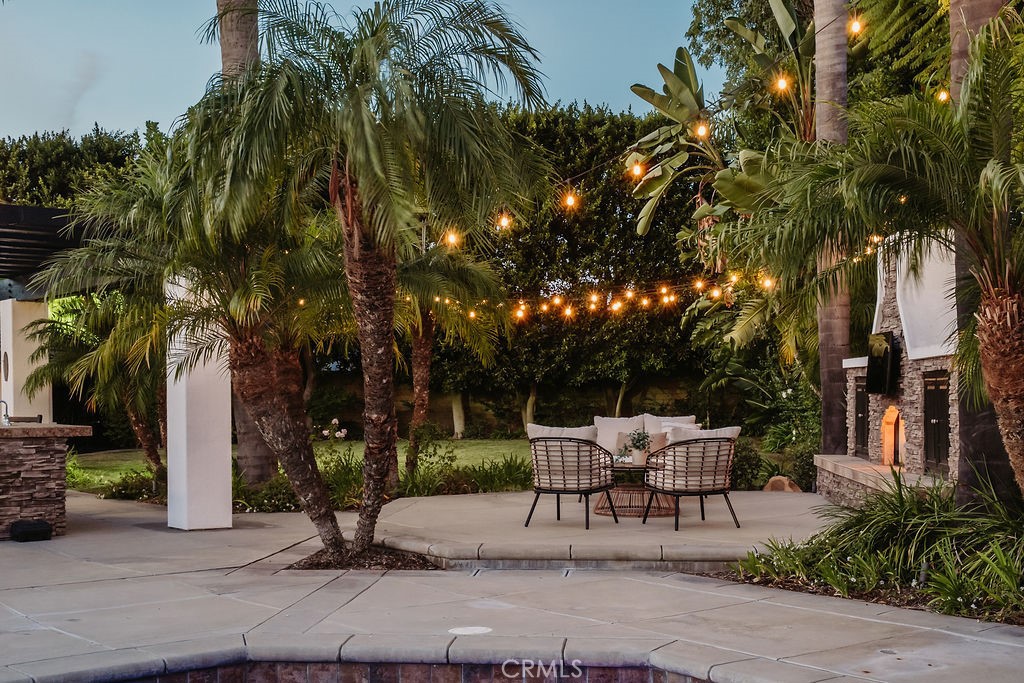 10262 Old Lamplighter Lane