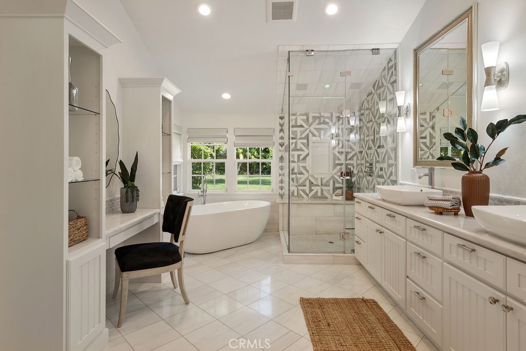 10262 Old Lamplighter Lane