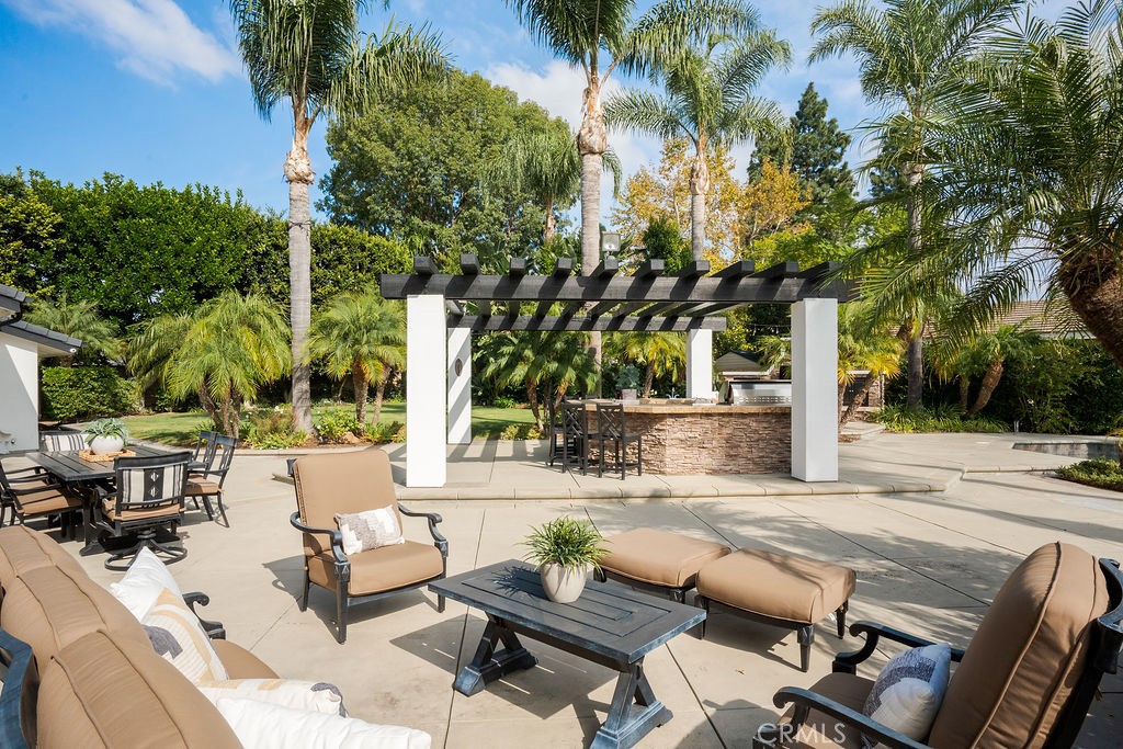 10262 Old Lamplighter Lane