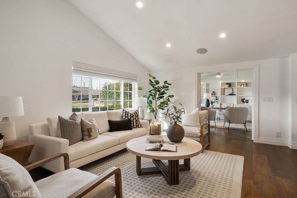 10262 Old Lamplighter Lane