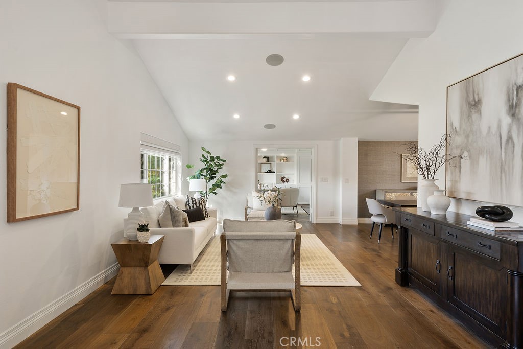 10262 Old Lamplighter Lane