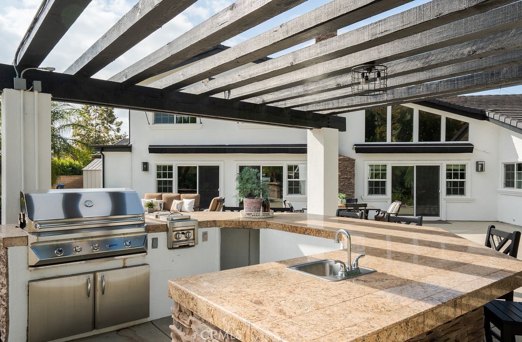 10262 Old Lamplighter Lane