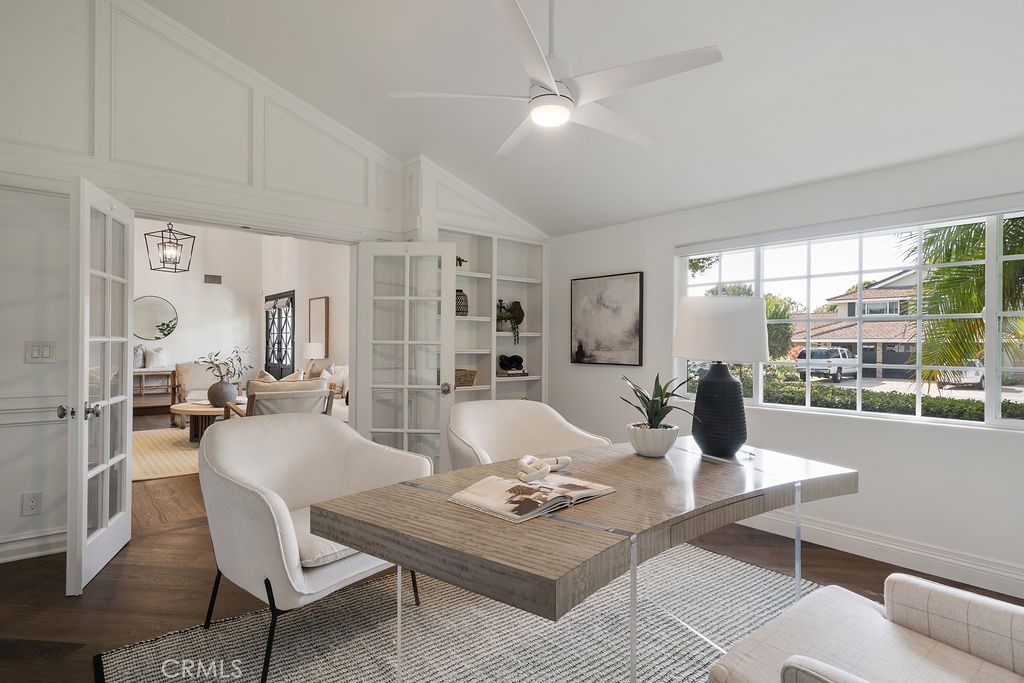 10262 Old Lamplighter Lane