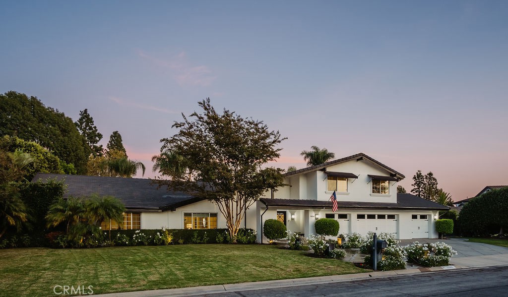 10262 Old Lamplighter Lane