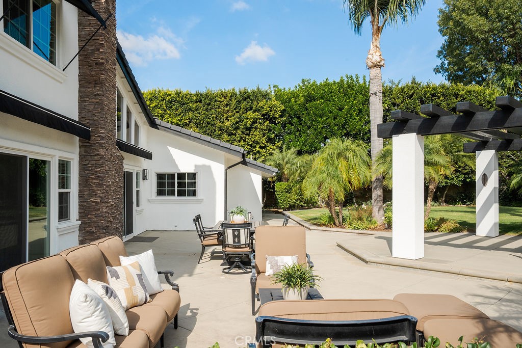 10262 Old Lamplighter Lane