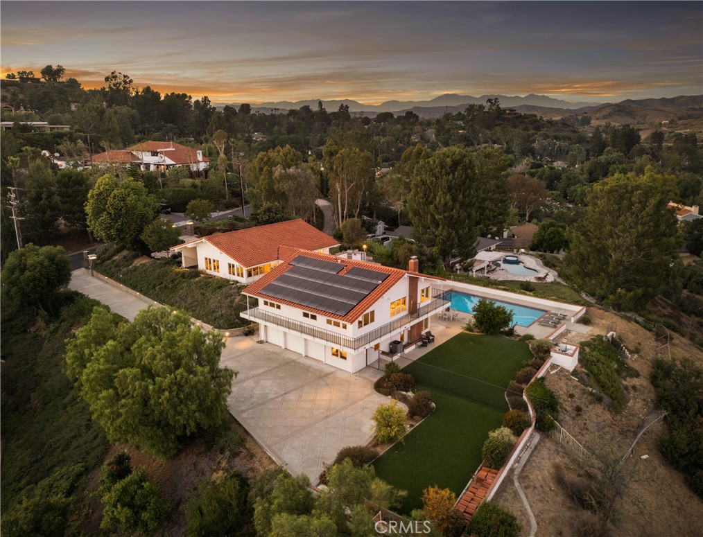 10181 Overhill Drive