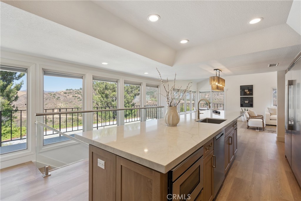 10181 Overhill Drive