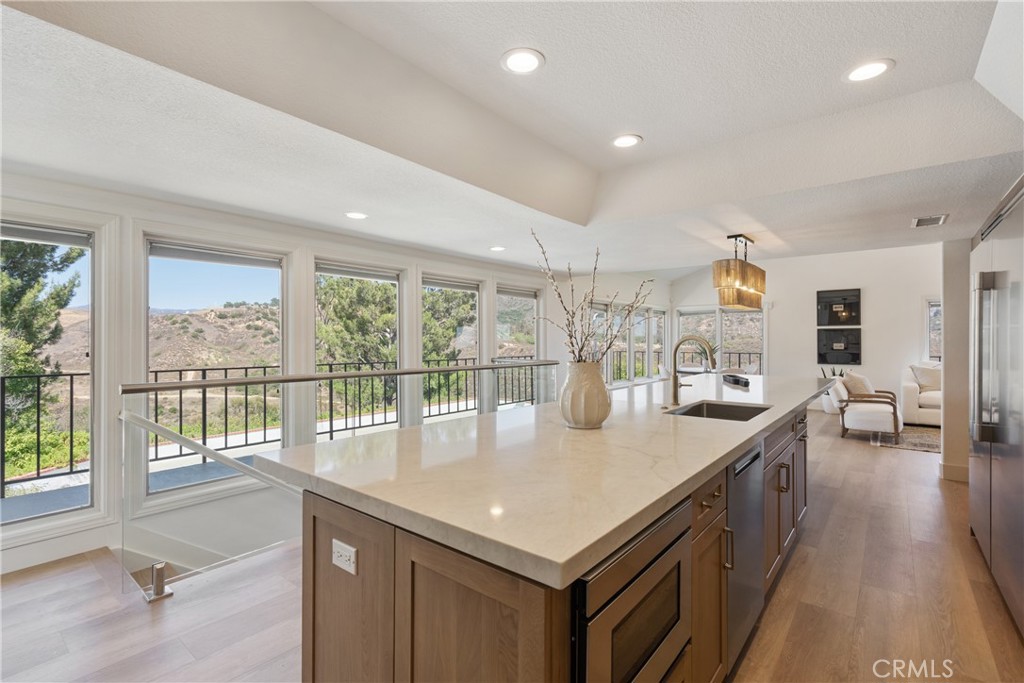 10181 Overhill Drive