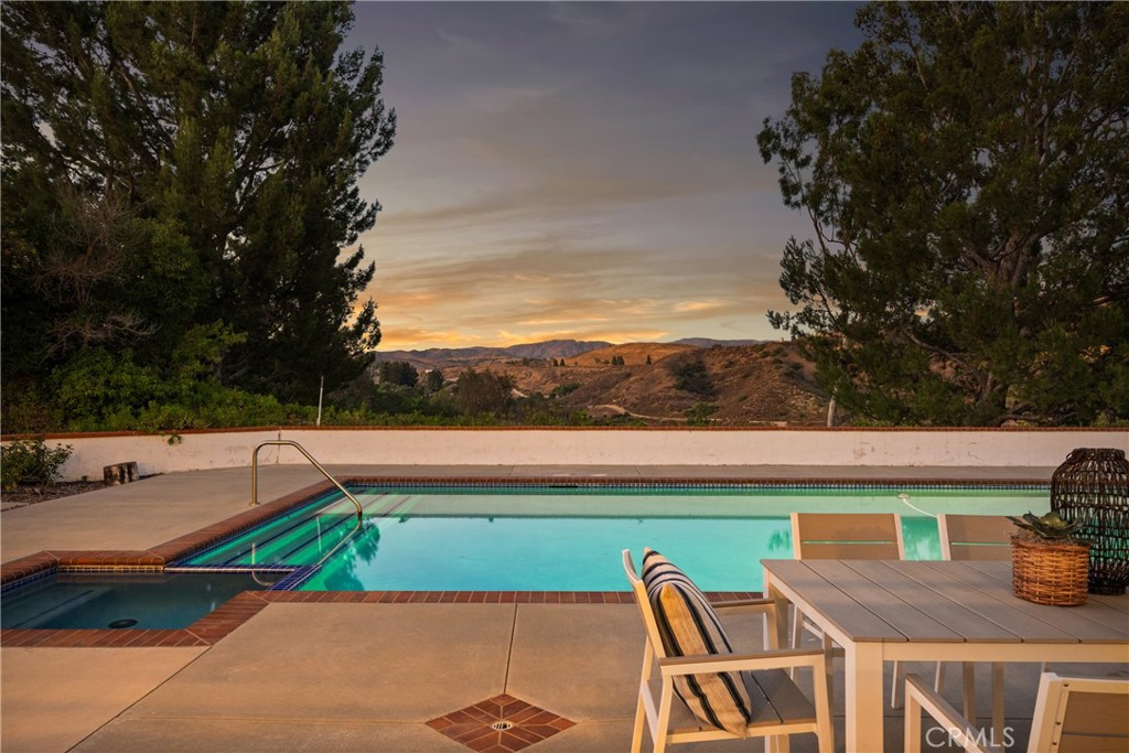 10181 Overhill Drive