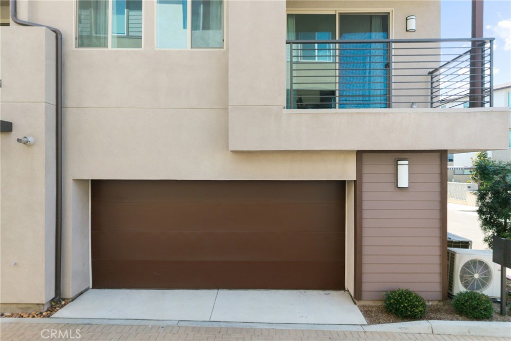 1562 Topeka Ave 1