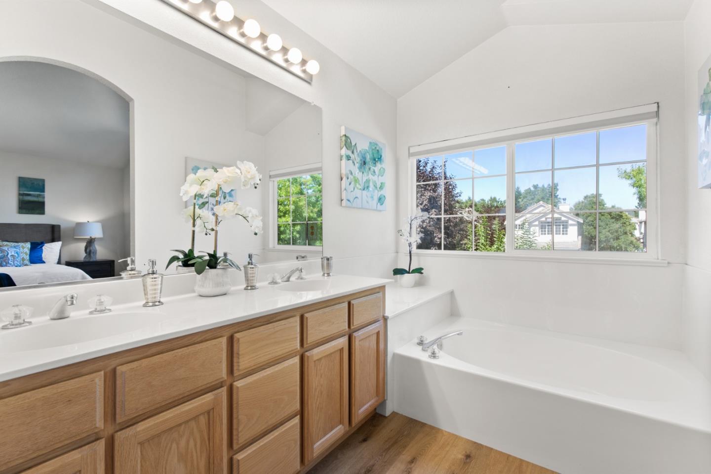 9342 Lariat Drive