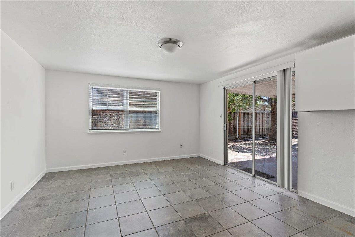 3293 Todd Way