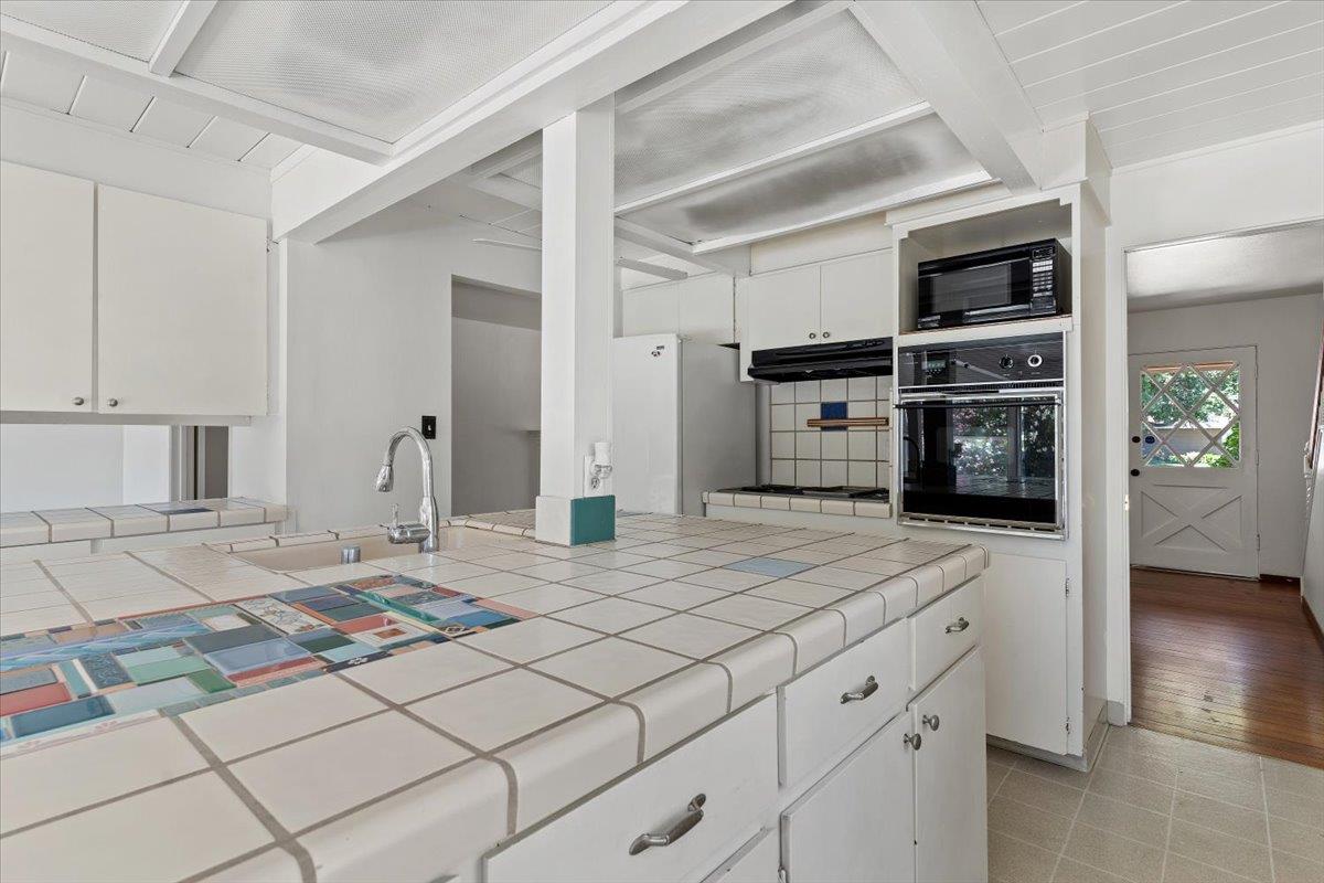 3293 Todd Way