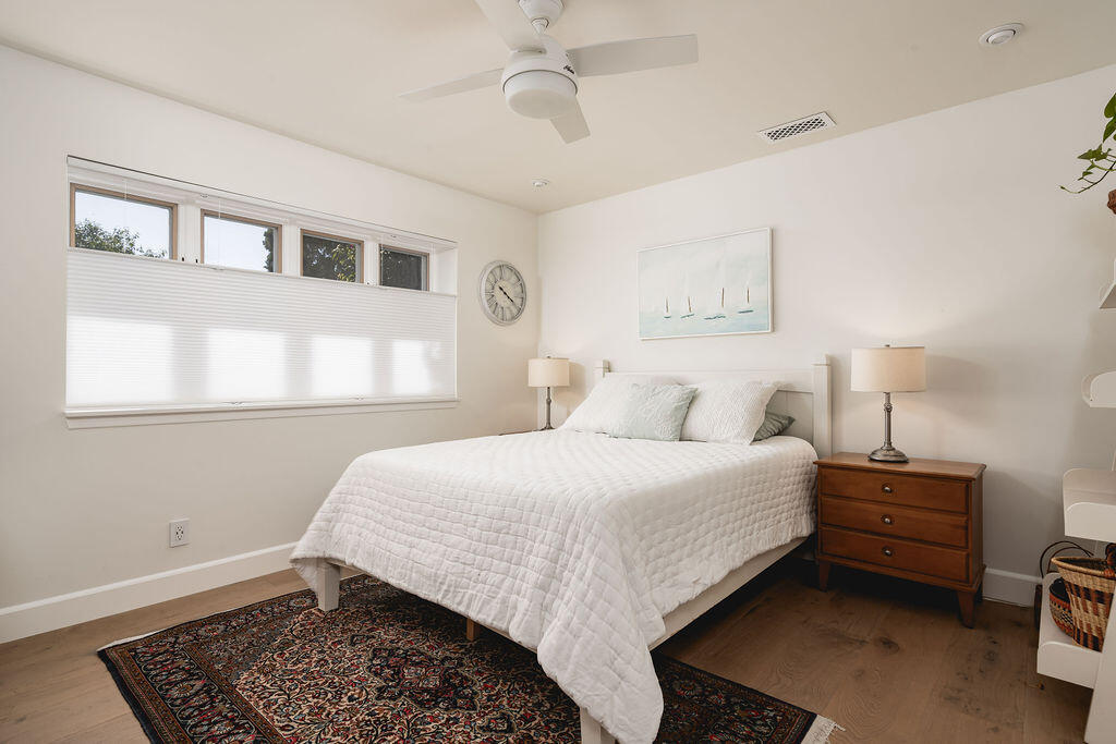 20 E Constance Avenue