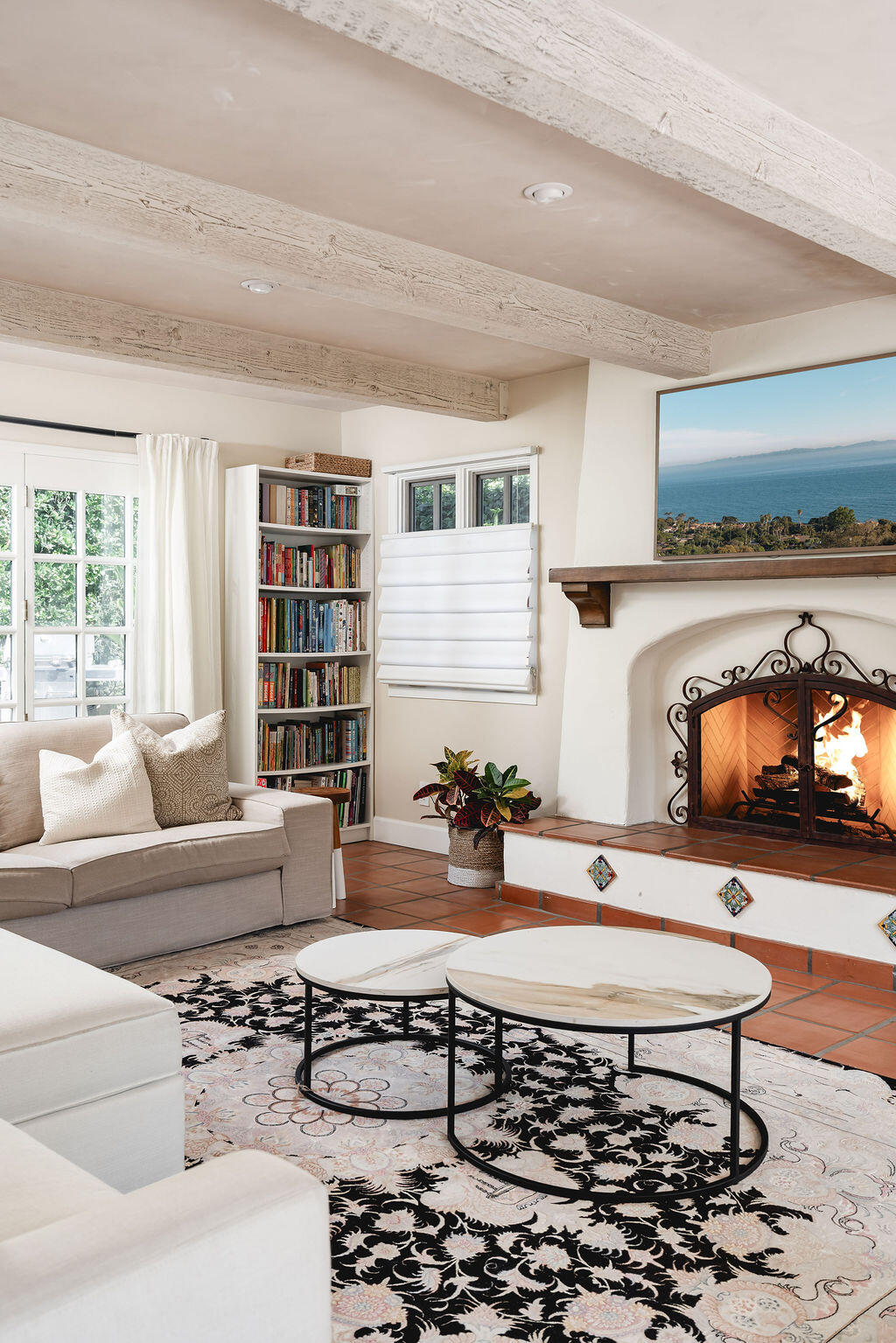 20 E Constance Avenue