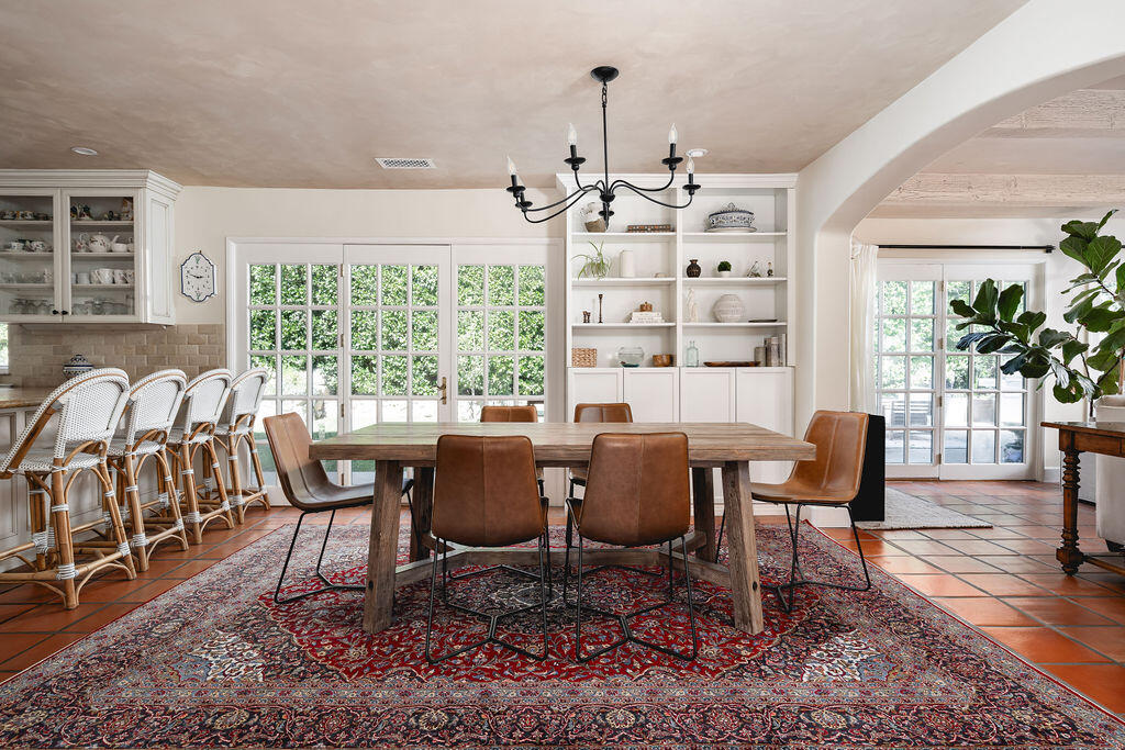 20 E Constance Avenue