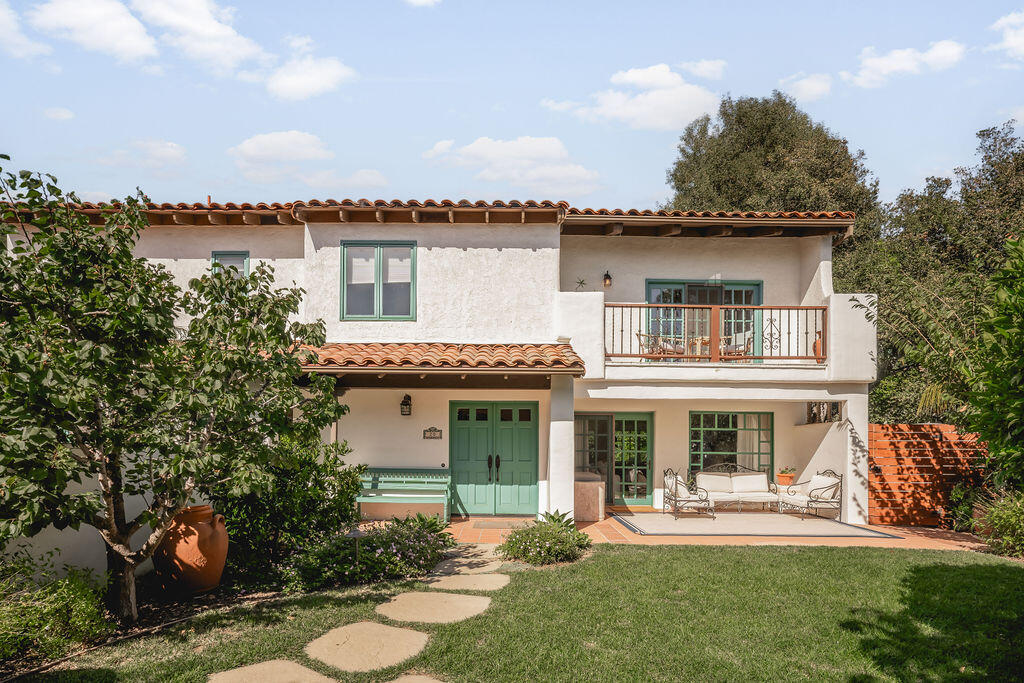 20 E Constance Avenue