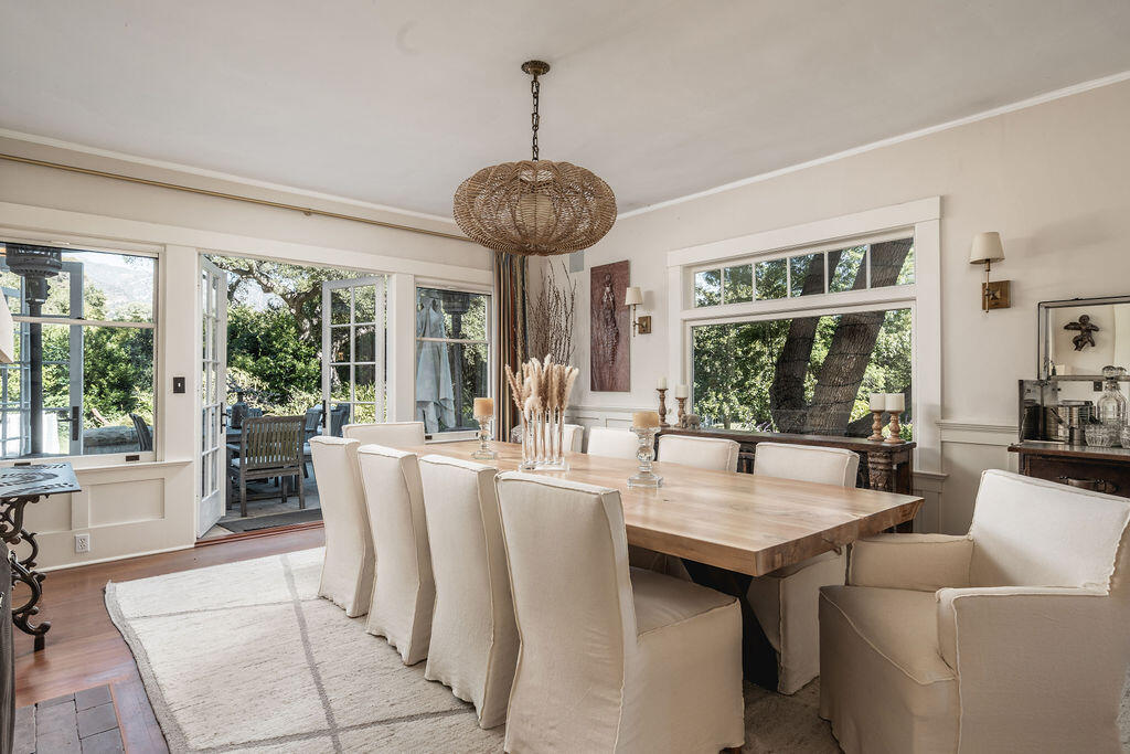 0000 Undisclosed Address Road