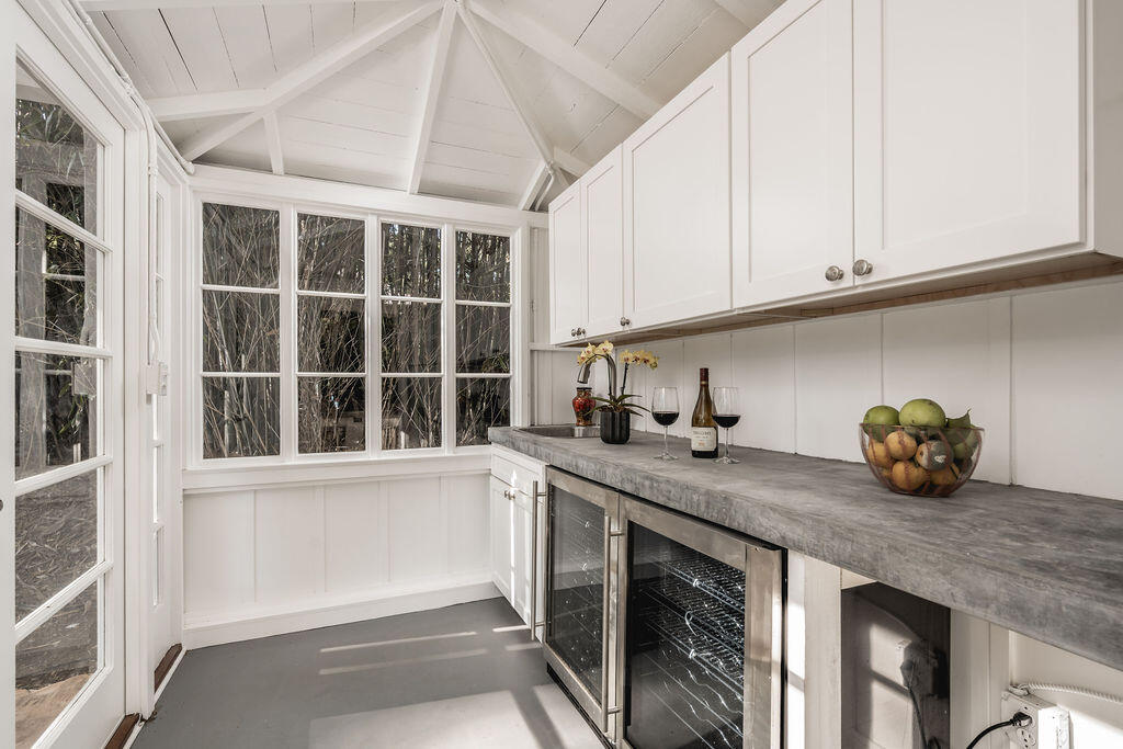 0000 Undisclosed Address Road