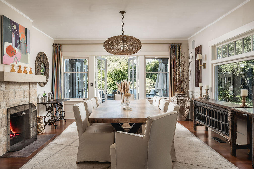 0000 Undisclosed Address Road