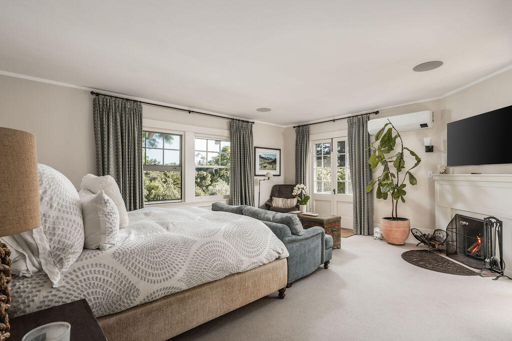 0000 Undisclosed Address Road