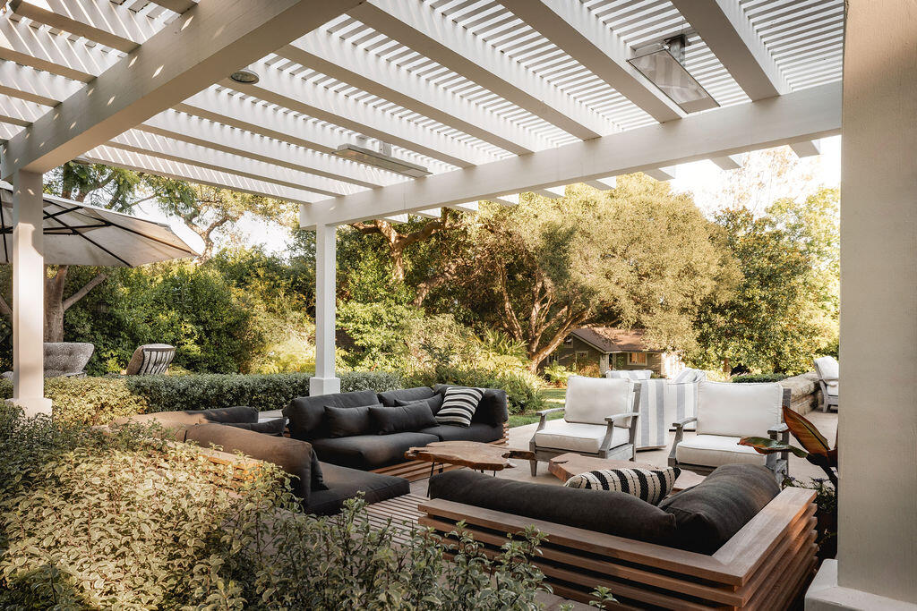 0000 Undisclosed Address Road