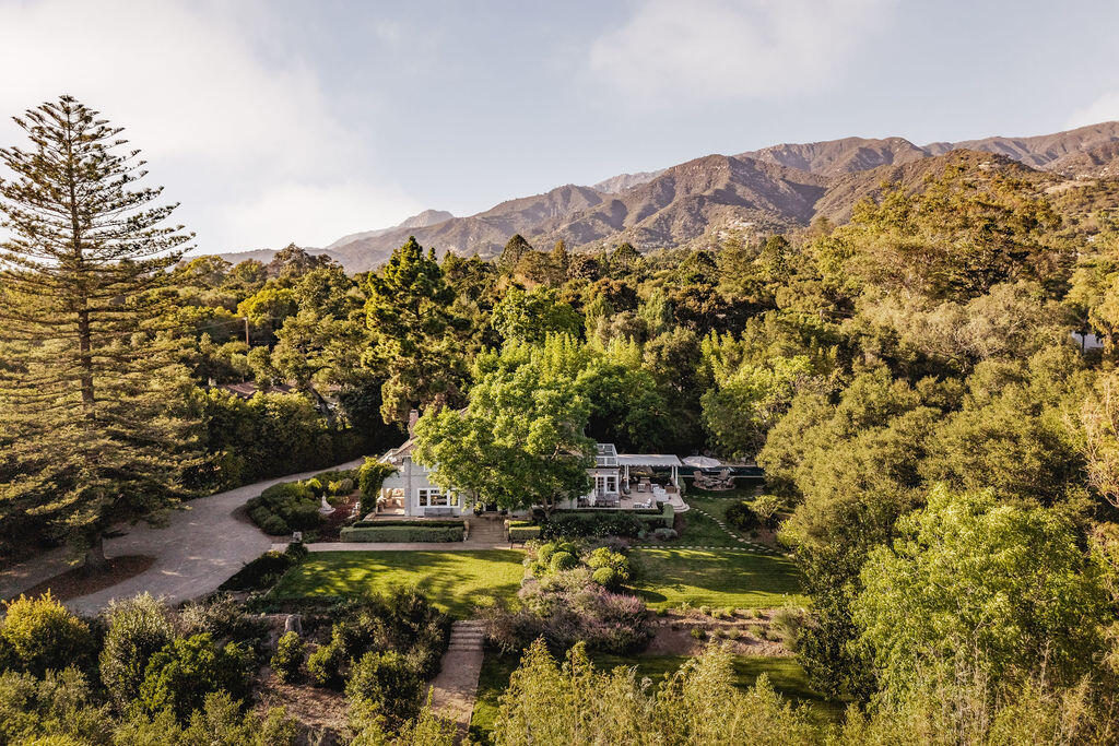 0000 Undisclosed Address Road