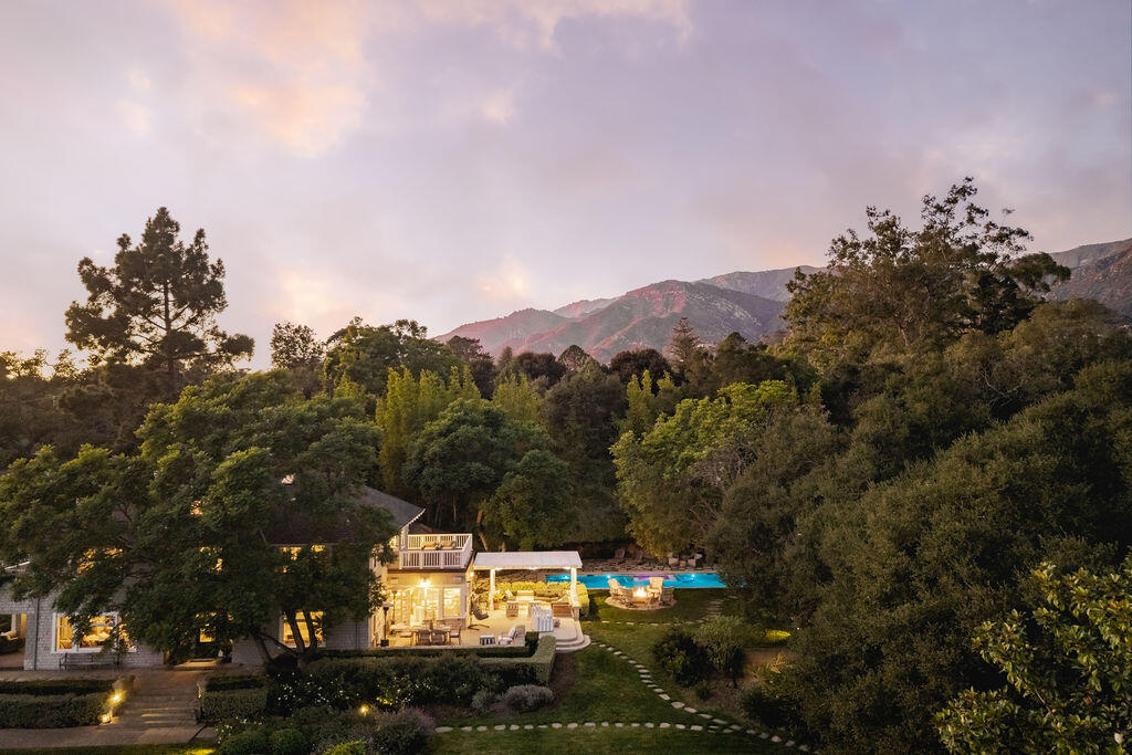 0000 Undisclosed Address Road