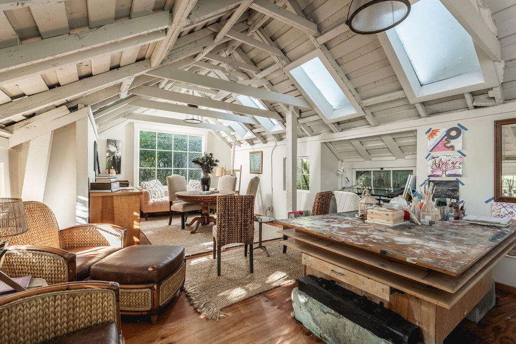 0000 Undisclosed Address Road