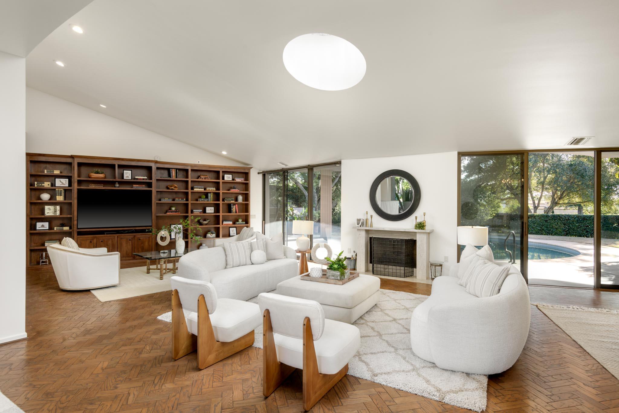 2141 Ten Acre Road