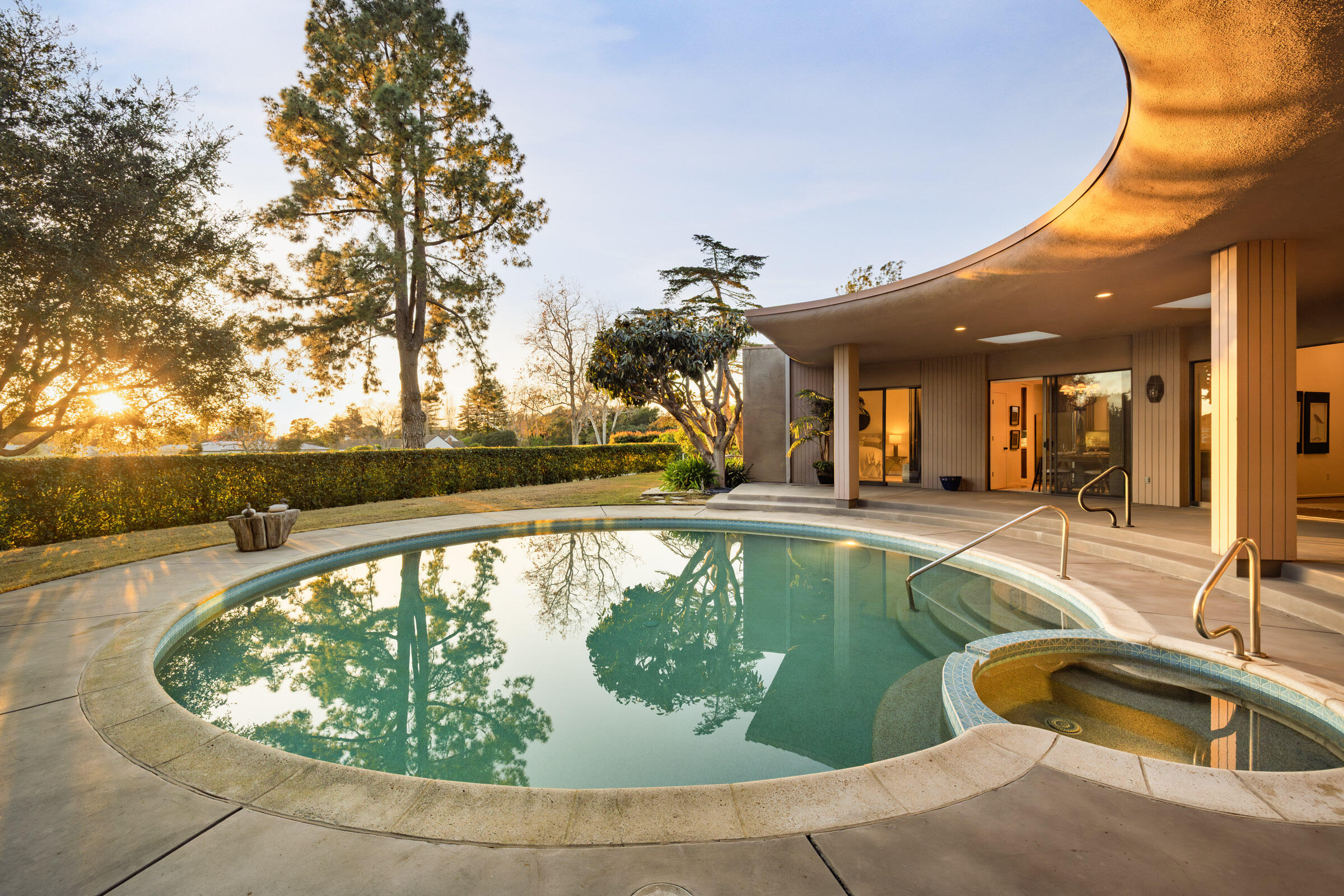 2141 Ten Acre Road