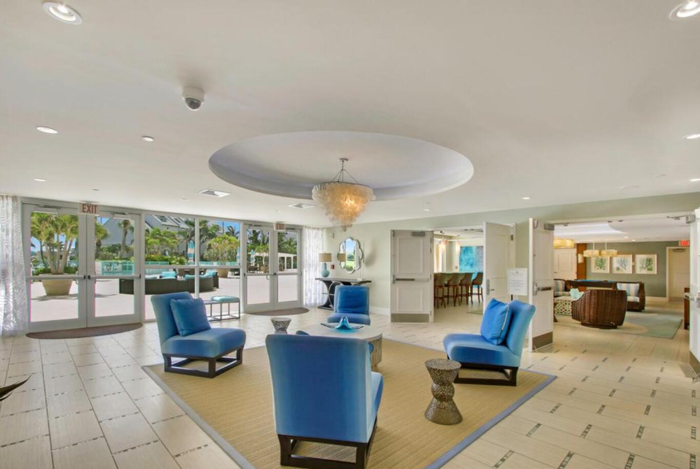 2000 S Highway A1a Highway N104