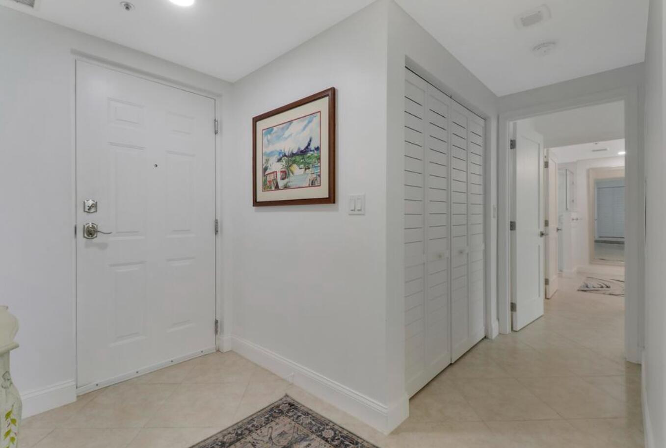 2000 S Highway A1a Highway N104