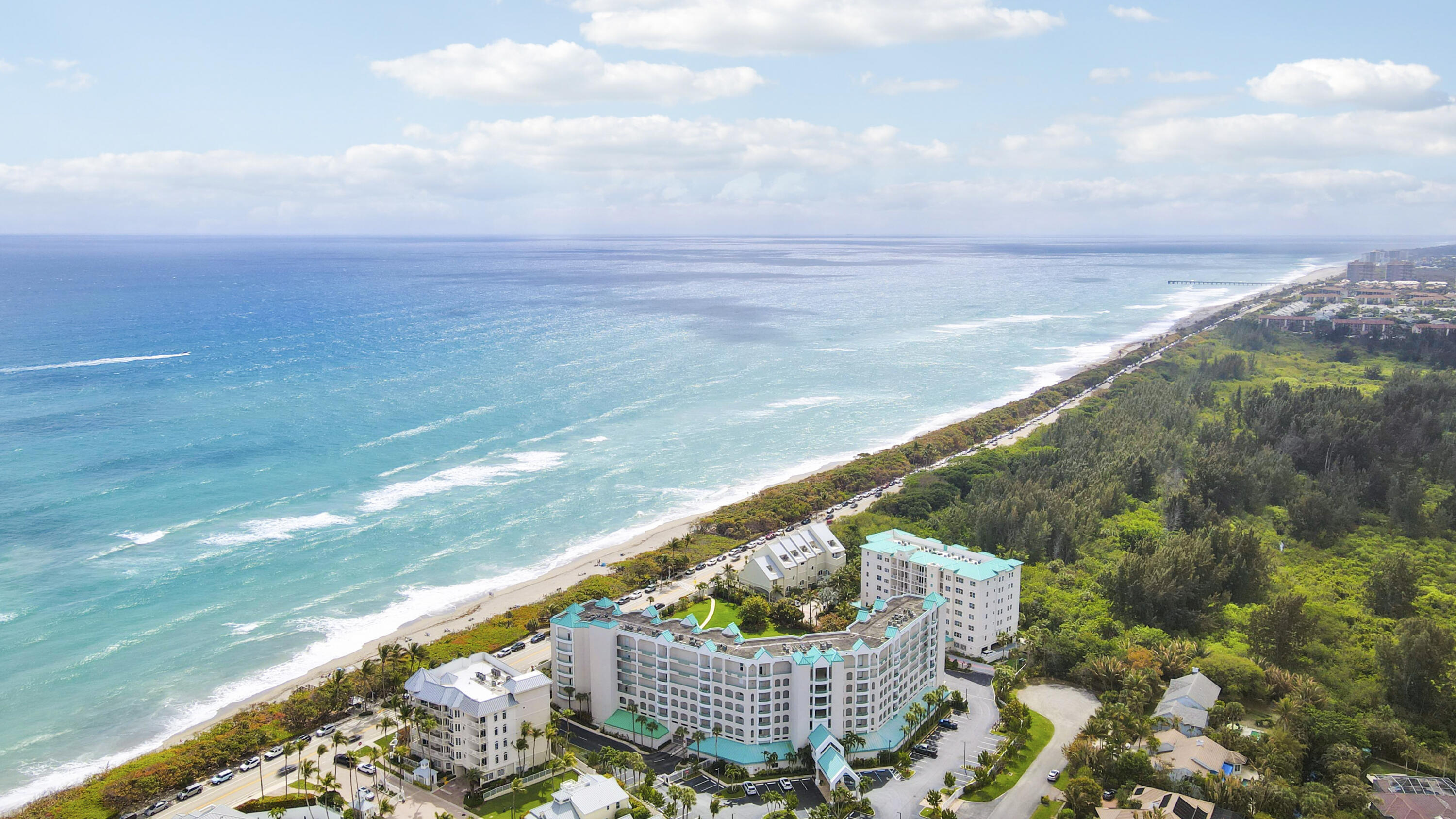 2000 S Highway A1a Highway N104