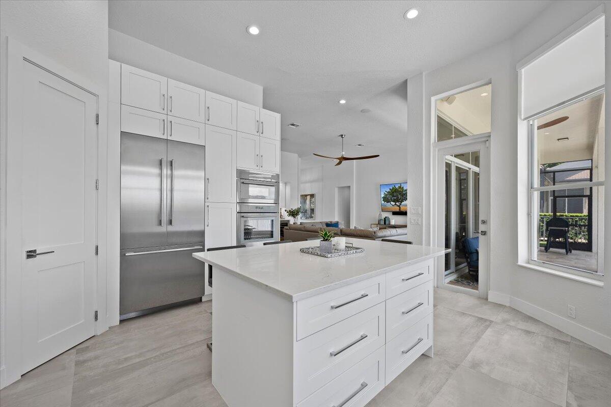7676 Ironhorse Boulevard