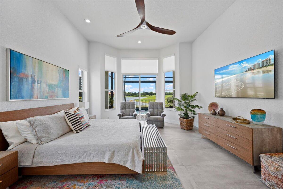 7676 Ironhorse Boulevard