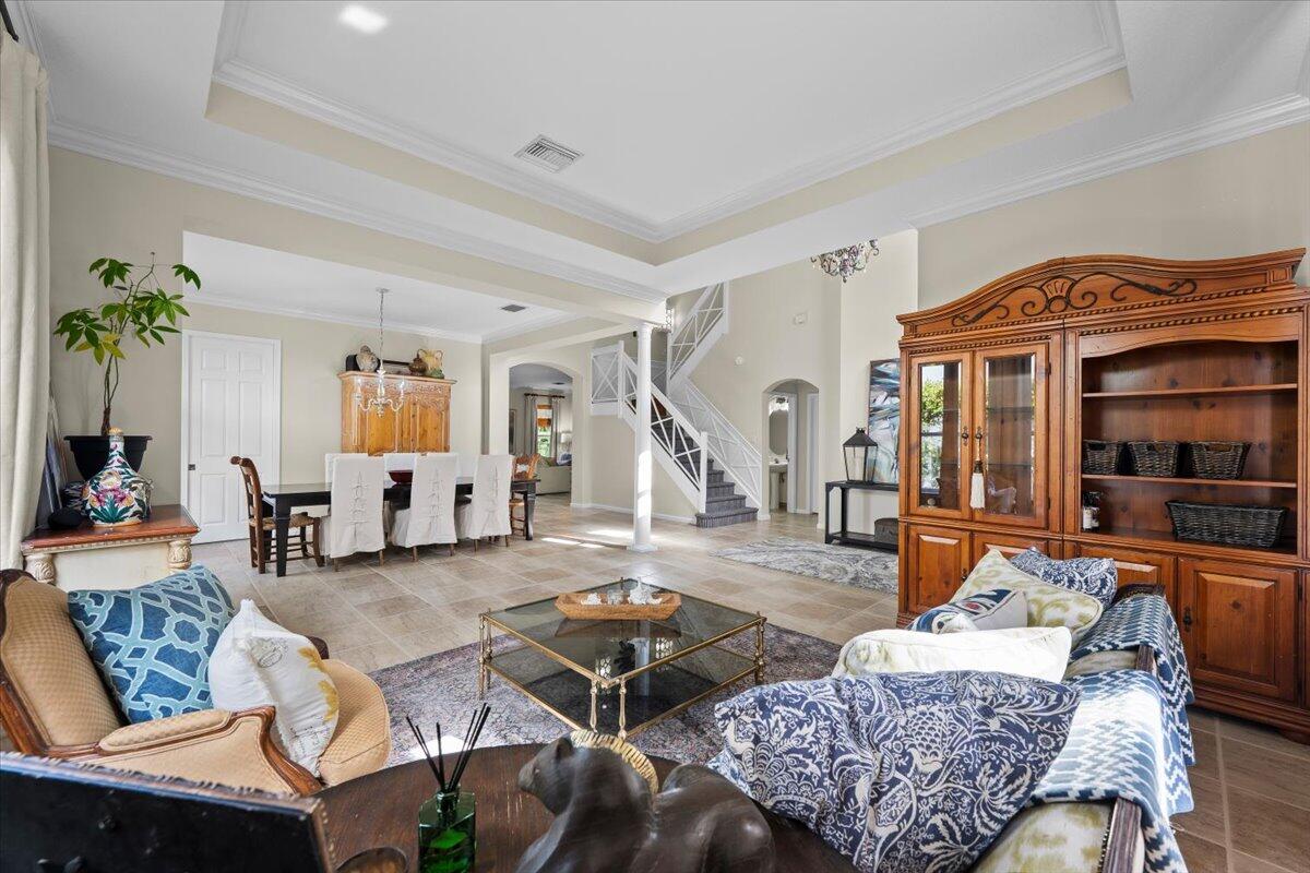 464 Oriole Lane