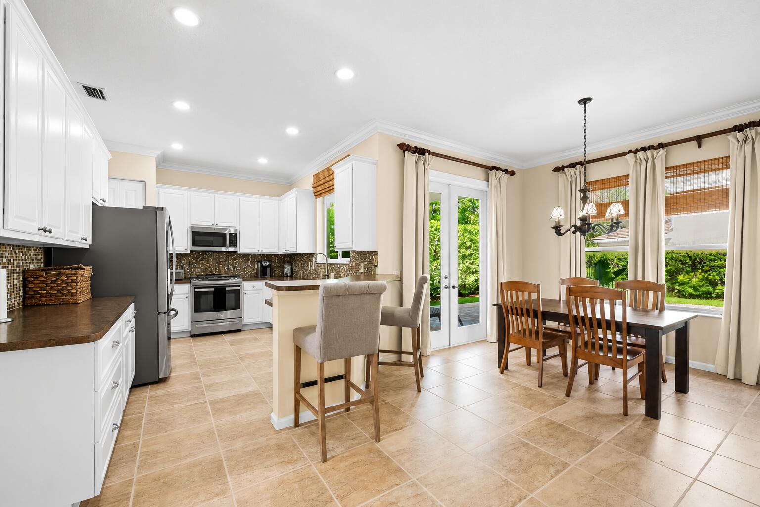 464 Oriole Lane