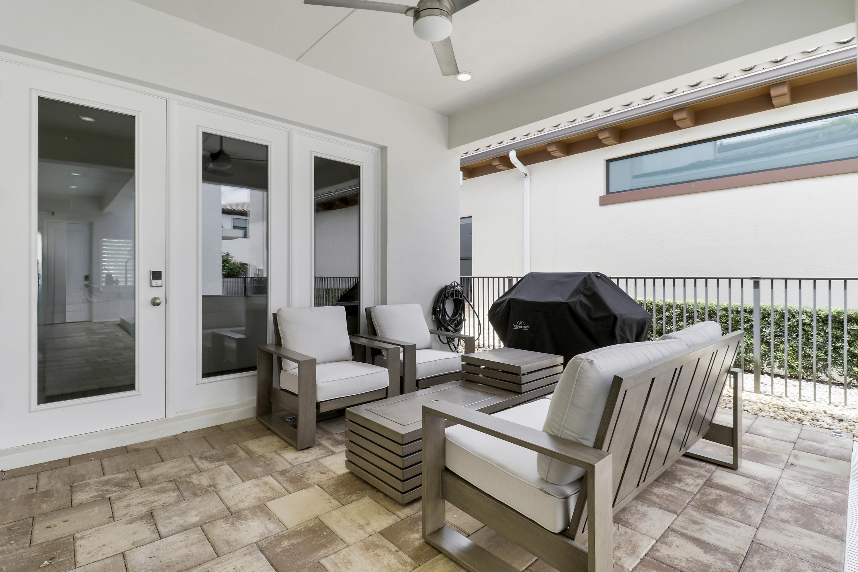 5029 GRANDIFLORA Road
