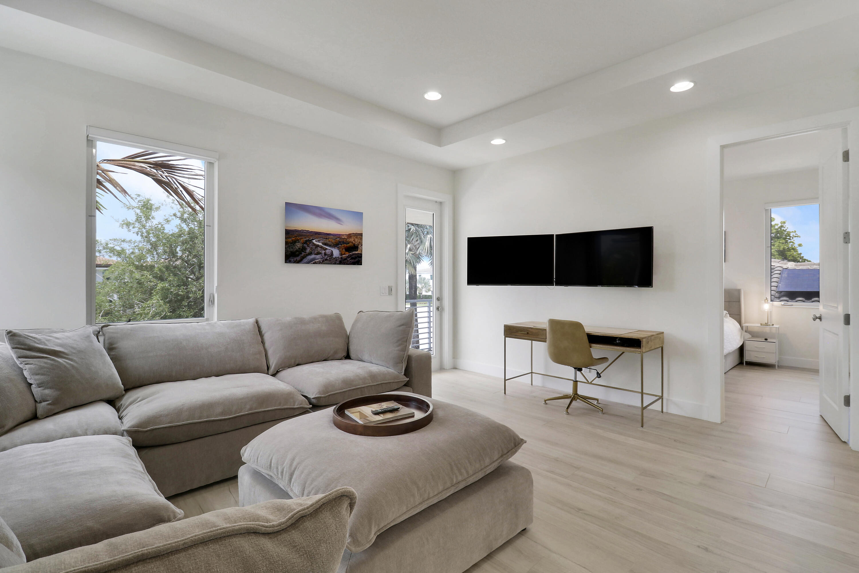 5029 GRANDIFLORA Road