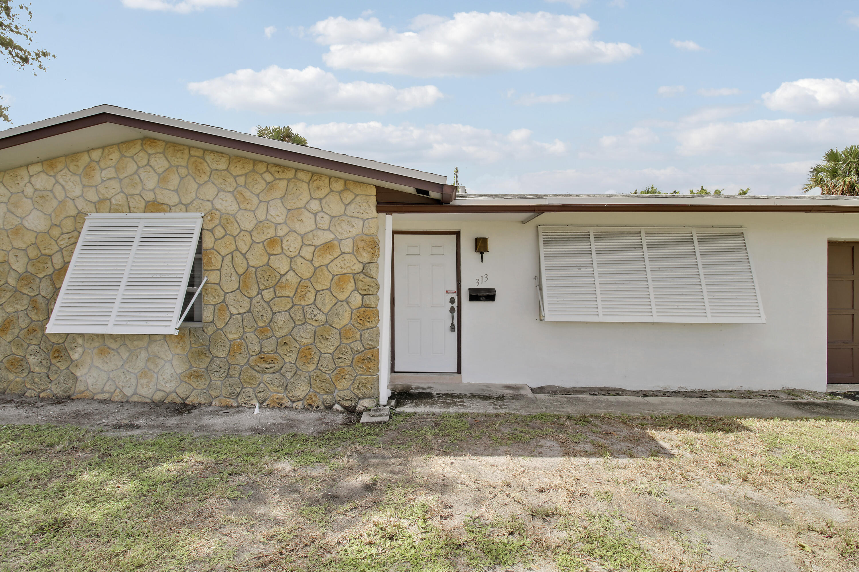 313 BALSAM Street
